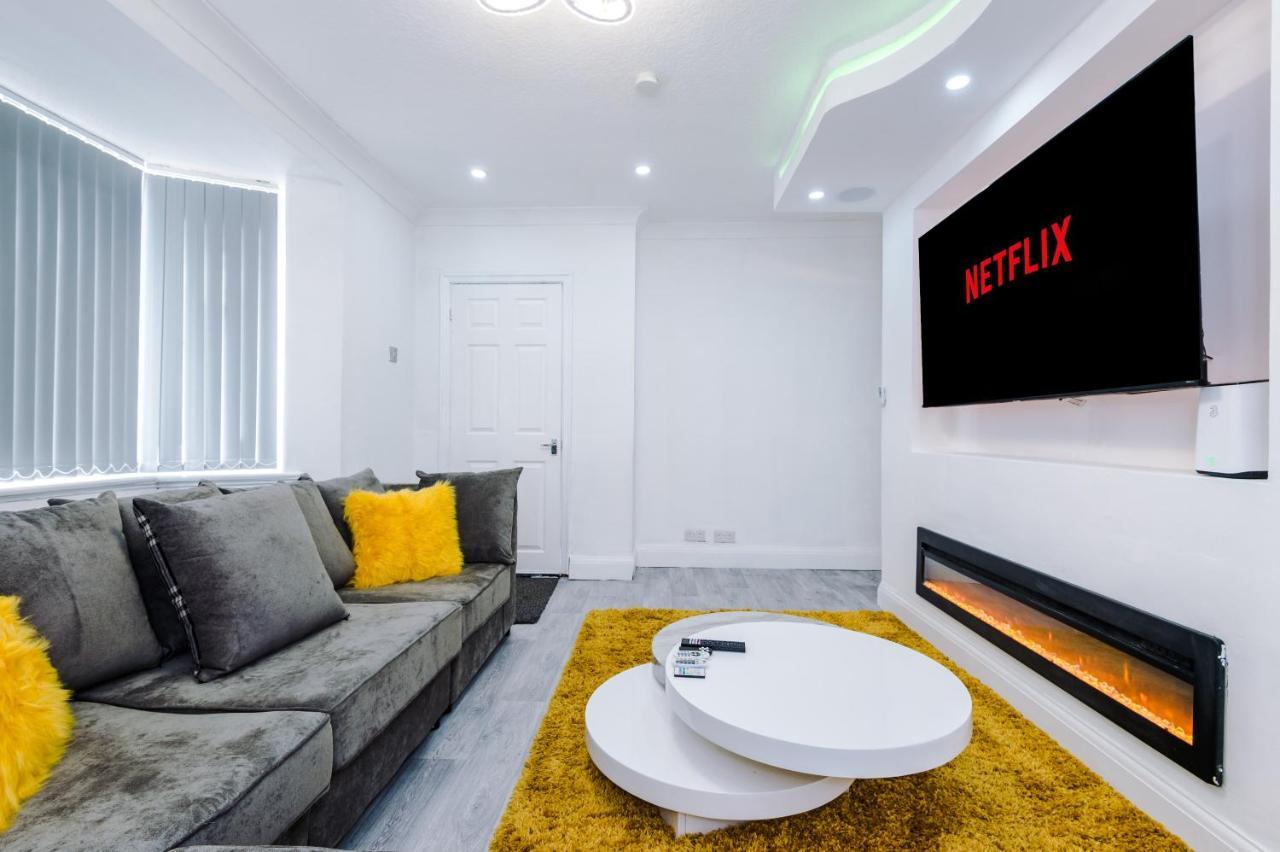 Nice Three Bedroom House In Manchester Luaran gambar