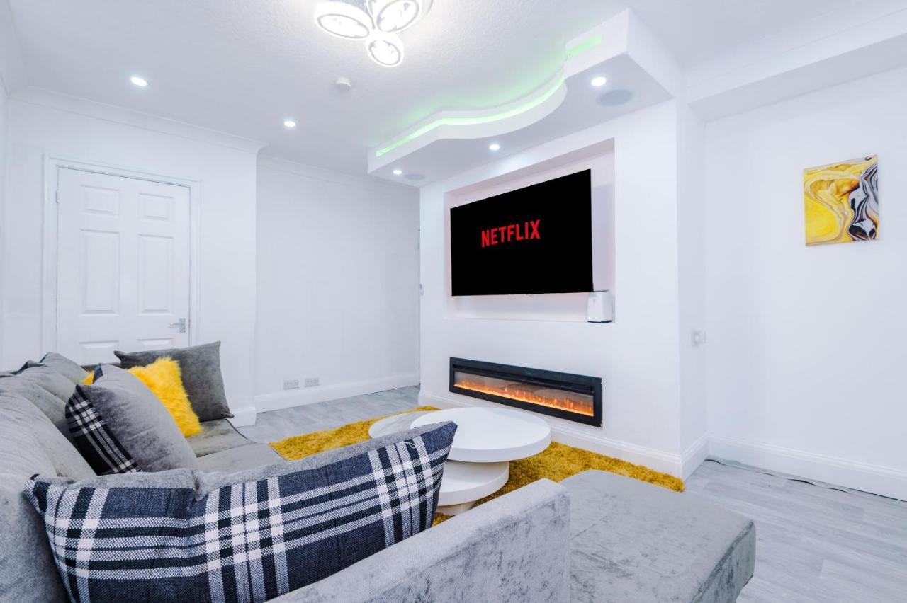 Nice Three Bedroom House In Manchester Luaran gambar