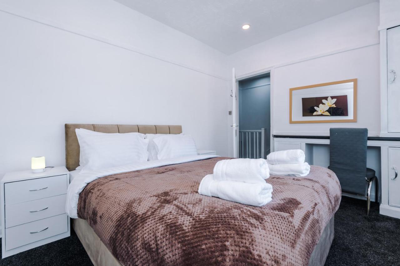 Nice Three Bedroom House In Manchester Luaran gambar