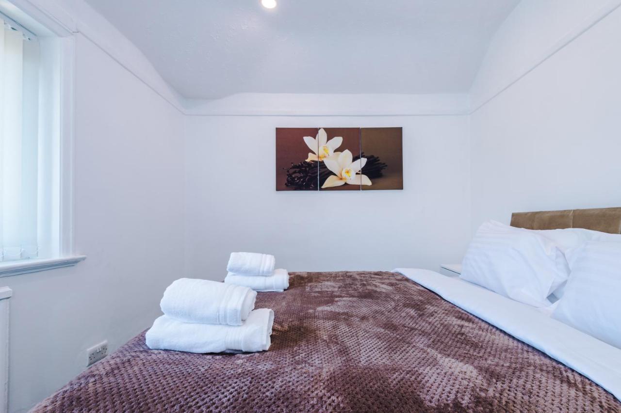 Nice Three Bedroom House In Manchester Luaran gambar